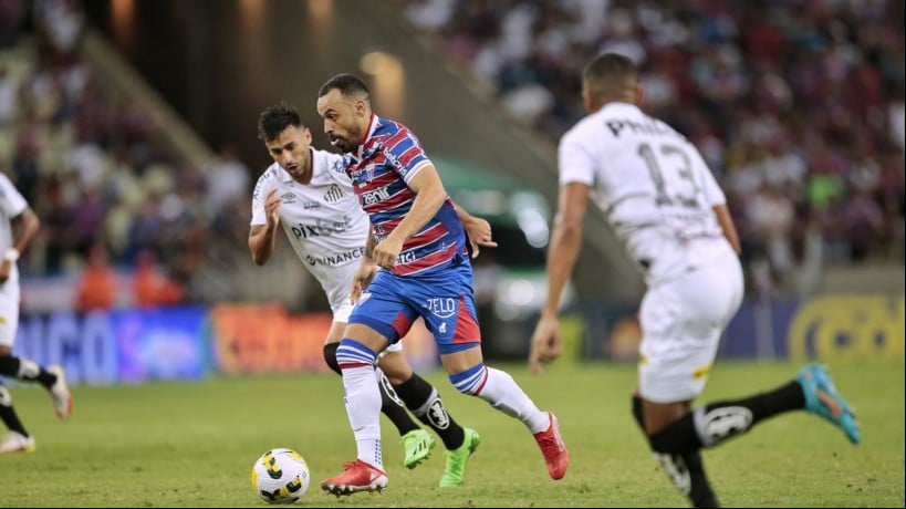 Fortaleza e Santos ficaram no 0 a 0, na Arena Castelão. 