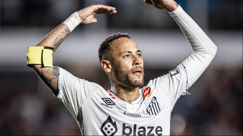 Atacante Neymar no jogo Santos x Botafogo-SP, na Vila Belmiro, pelo Campeonato Paulista 2025 