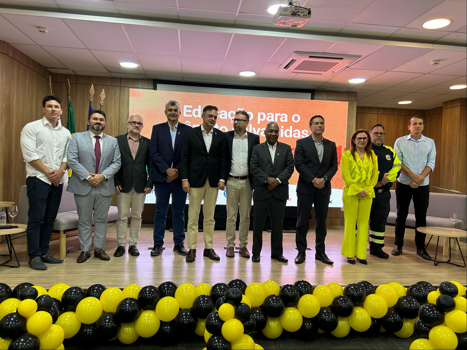 O projeto vai conceder o Selo de Excelência em Formação de Condutores às instituições que cumprirem os requisitos de qualificação até novembro de 2025 O projeto vai conceder o Selo de Excelência em Formação de Condutores às instituições que cumprirem os requisitos de qualificação até novembro de 2025