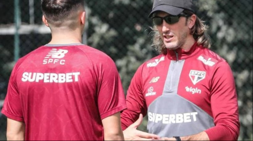 Tricolor espera recuperação de oito atletas que não devem ser relacionados nesta quinta-feira   